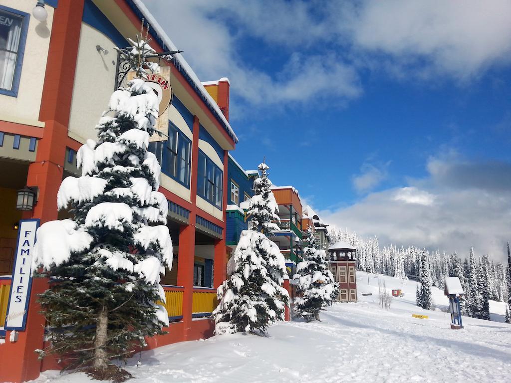 The Vance Creek Hotel & Conference Centre Silver Star Exterior foto
